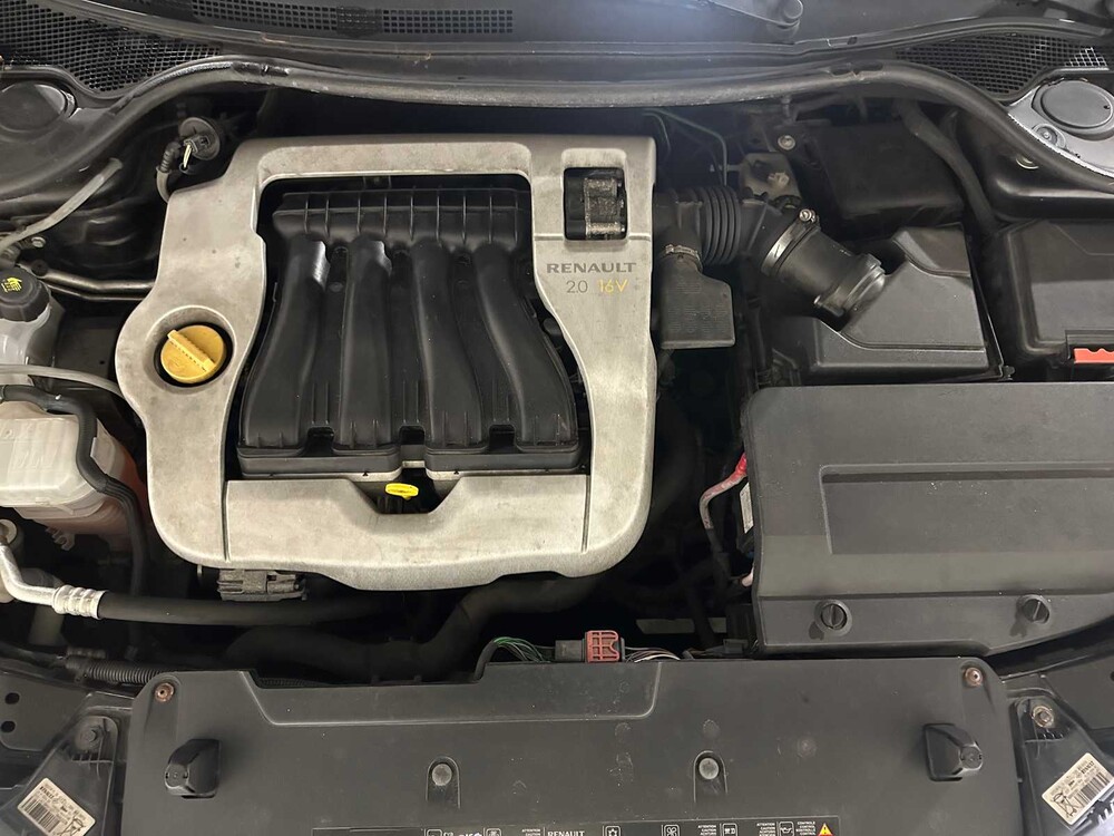 Renault Laguna Estate 2.0 Dynamique 140pk 2010, 36-NKG-6