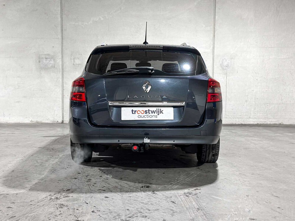 Renault Laguna Estate 2.0 Dynamique 140pk 2010, 36-NKG-6