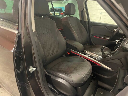 Opel Zafira Tourer 1.4 Cosmo 7p. 140 pk 2013 (Origineel-NL), 66-ZSK-9