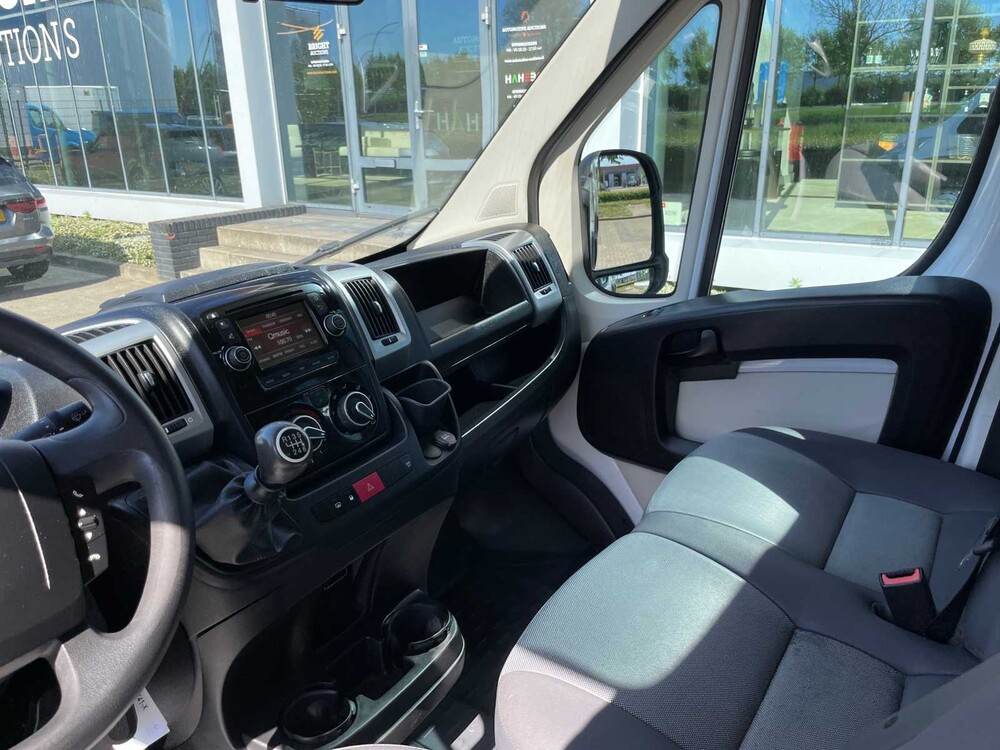 Fiat Ducato KIPPER 35H 2.3 MJ DC 7-Zitplaatsen 131pk 2016 Bakwagen, VS-741-X Bedrijfswagen