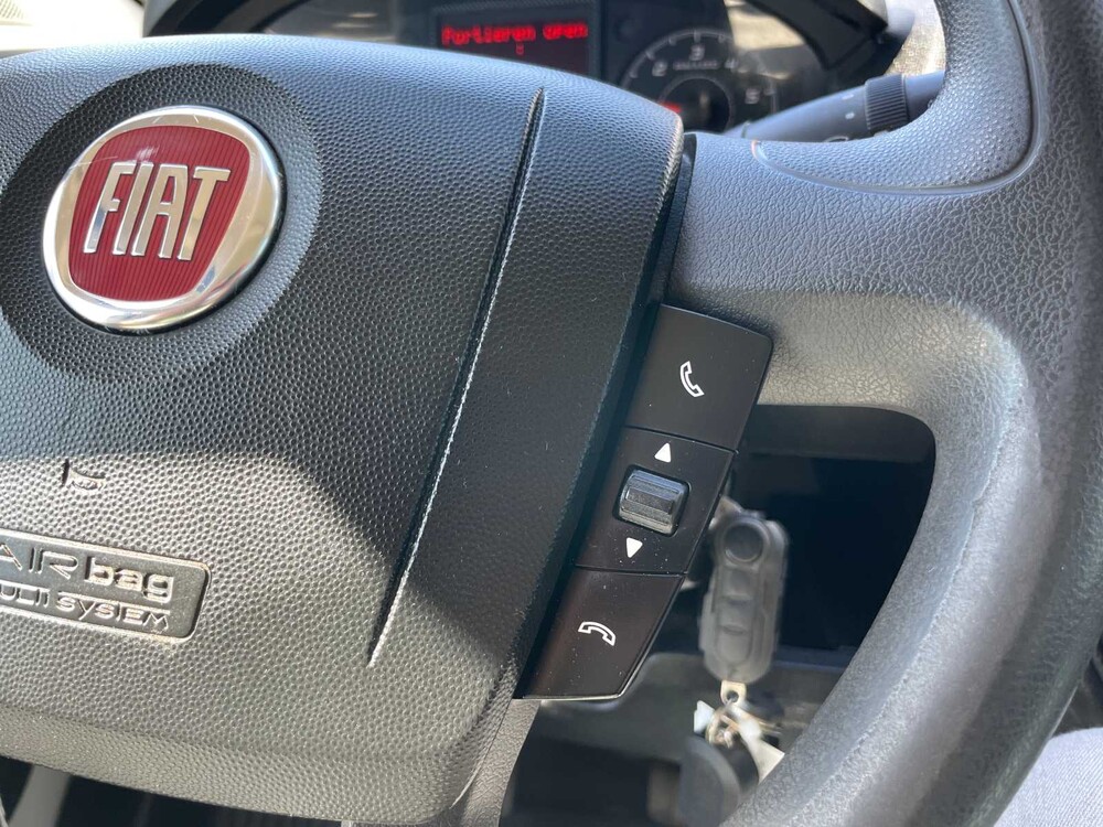 Fiat Ducato KIPPER 35H 2.3 MJ DC 7-Zitplaatsen 131pk 2016 Bakwagen, VS-741-X Bedrijfswagen