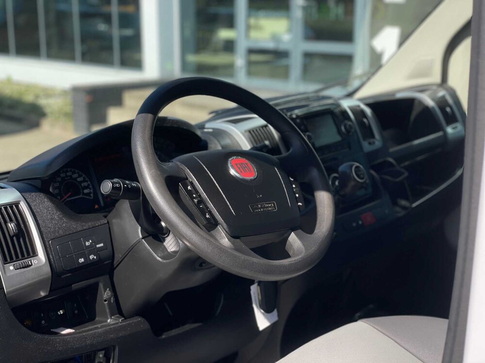 Fiat Ducato KIPPER 35H 2.3 MJ DC 7-Zitplaatsen 131pk 2016 Bakwagen, VS-741-X Bedrijfswagen