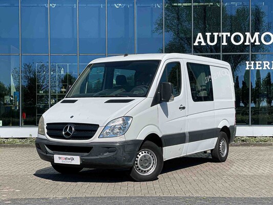 Mercedes-Benz Sprinter 209 2.2 CDI 325 DC L1h1 88pk 2009, 8-VKR-44 Bedrijfswagen