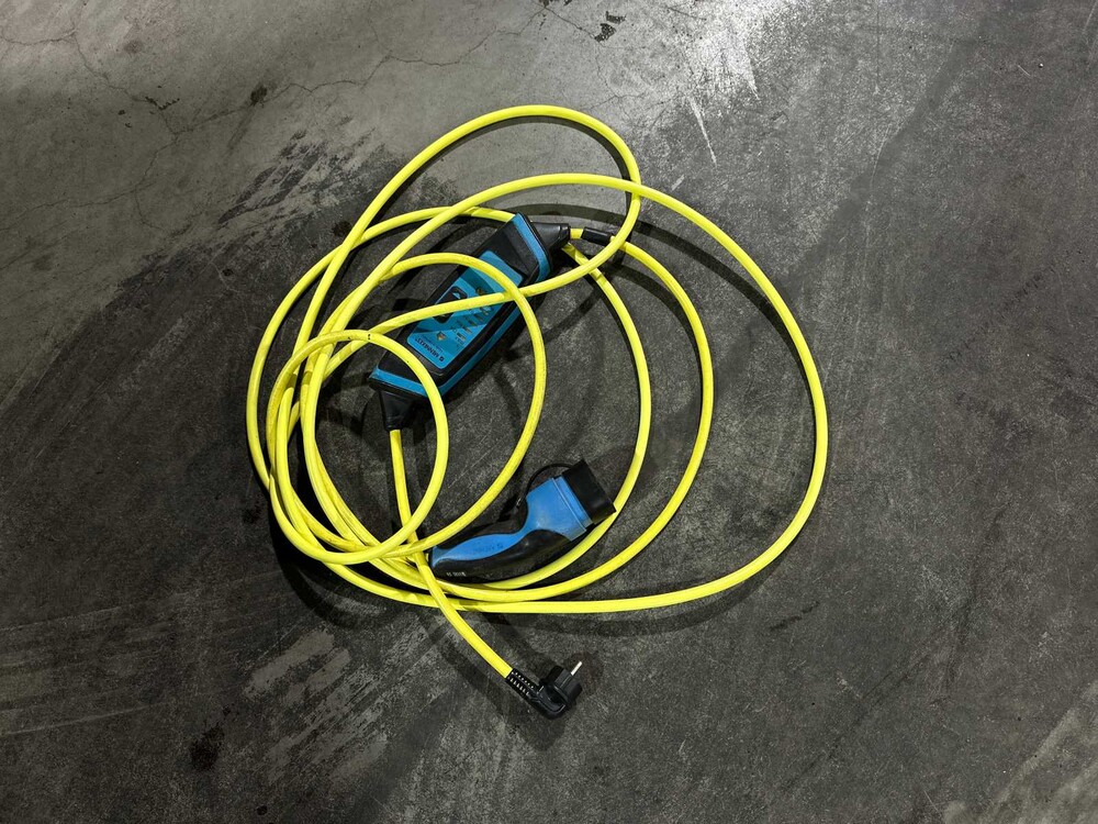 Volvo V60 2.4 D6 AWD Plug-In Hybrid Summum 286pk 2014, 4-TJX-19