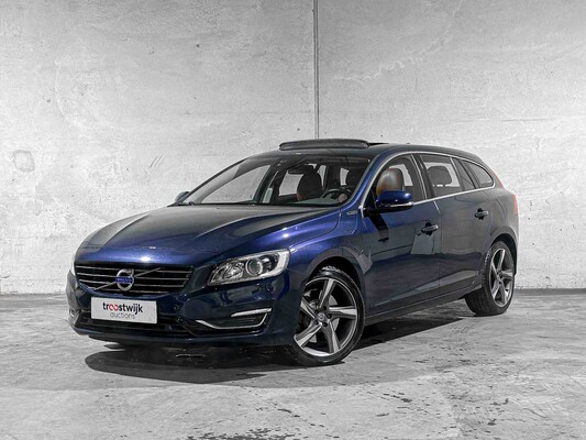 Volvo V60 2.4 D6 AWD Plug-In Hybrid Summum 286PS 2014, 4-TJX-19