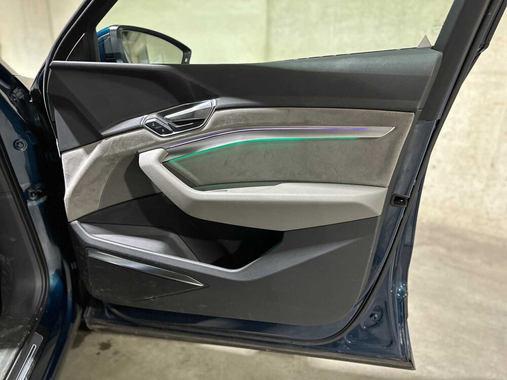 Audi e-tron 55 Quattro Advanced Pro Line Plus 95 kWh 360pk 2018, J-190-NN