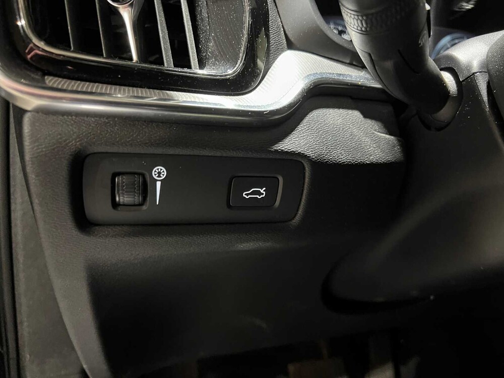Volvo V60 2.0 T4 Inscription 190pk 2020, H-722-RJ