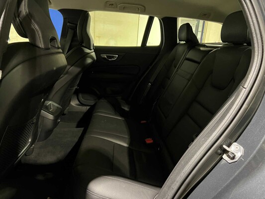 Volvo V60 2.0 T4 Inscription 190PS 2020, H-722-RJ