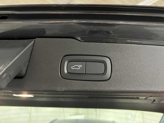 Volvo V60 2.0 T4 Inscription 190PS 2020, H-722-RJ