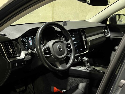 Volvo V60 2.0 T4 Inscription 190PS 2020, H-722-RJ