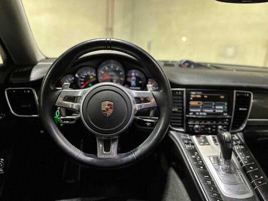 Porsche Panamera 4S 3.0 V6 420hp 2013, 2-XBF-53