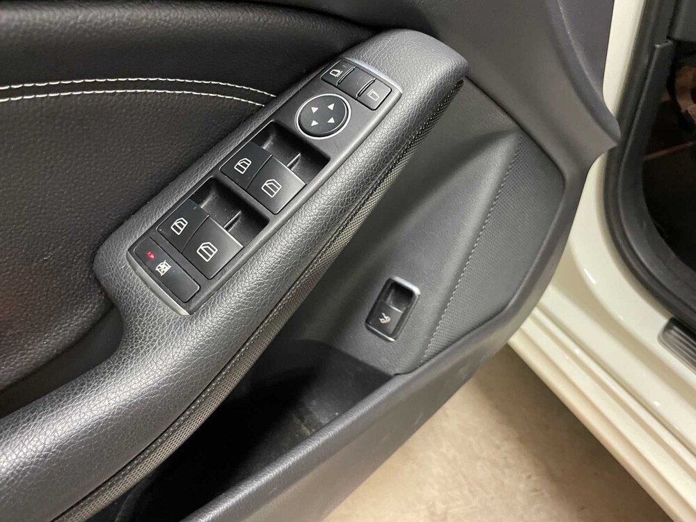 Mercedes-Benz CLA180 CDI Lease Edition 109 pk 2016 CLA-klasse, HV-978-B