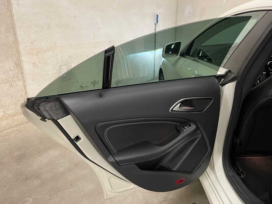 Mercedes-Benz CLA180 CDI Lease Edition 109 PS 2016 CLA-Klasse, HV-978-B