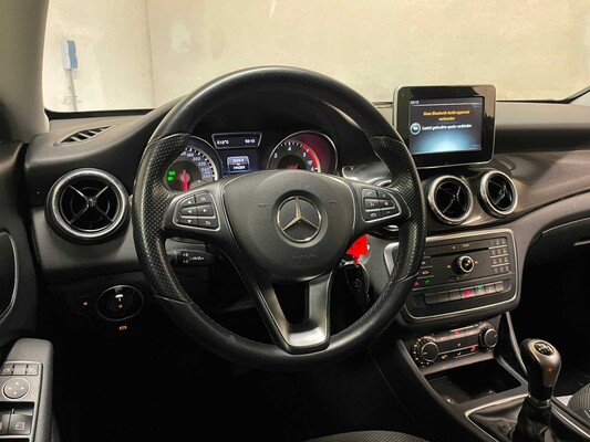 Mercedes-Benz CLA180 CDI Lease Edition 109 PS 2016 CLA-Klasse, HV-978-B