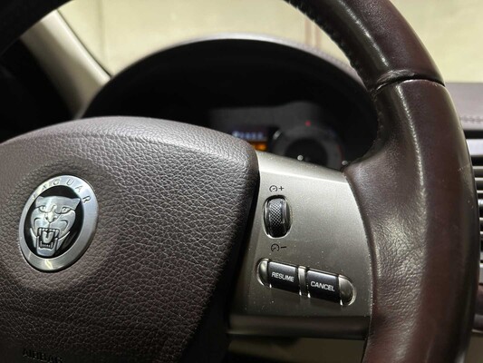 Jaguar XF 2.7D V6 Luxus 207PS 2008, 69-HXG-3 Youngtimer