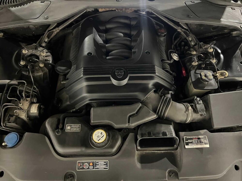 Jaguar XJ 3.5 V8 258pk 2003, NL-Kenteken 