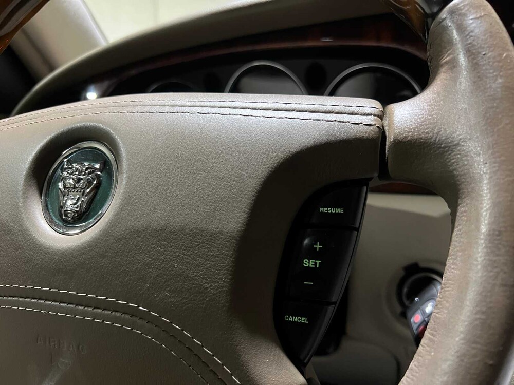 Jaguar XJ 3.5 V8 258pk 2003, NL-Kenteken 