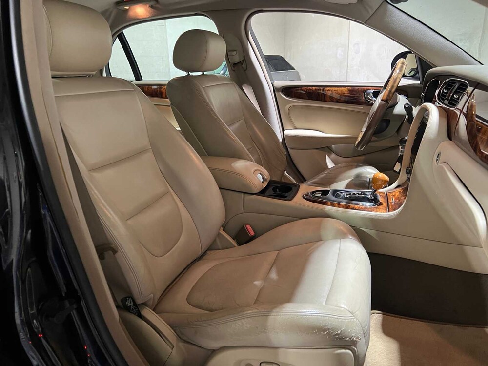 Jaguar XJ 3.5 V8 258pk 2003, NL-Kenteken 