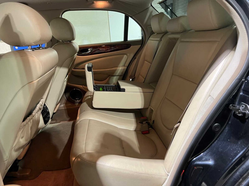 Jaguar XJ 3.5 V8 258pk 2003, NL-Kenteken 