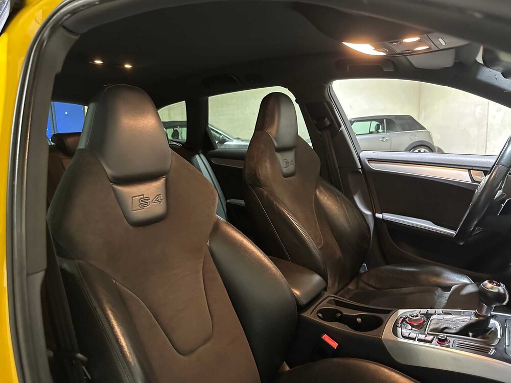 Audi S4 Avant 3.0 TFSI V6 Quattro 400pk 520nm (Hartog) B8 2009, ZF-315-N