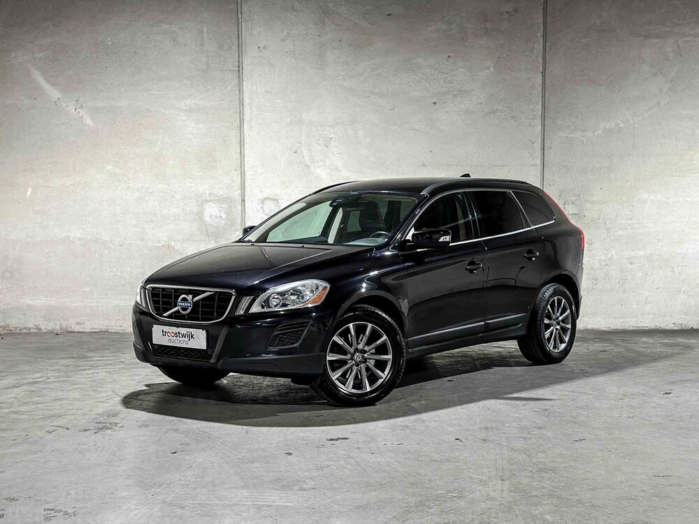 Volvo XC60 2.0 D4 5-Cilinder Momentum 163pk 2012, KT-999-X