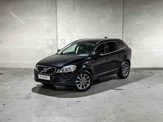 Volvo XC60 2.0 D4 5-cylinder Momentum 163hp 2012, KT-999-X