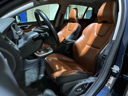 Volvo V60 2.4 D6 AWD Plug-In Hybrid Summum 286hp 2014, 4-TJX-19