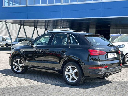 Audi Q3 1.4 TFSI CoD Sport Advance Sport 150hp 2018, RT-596-V