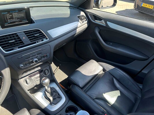 Audi Q3 1.4 TFSI CoD Sport Advance Sport 150hp 2018, RT-596-V