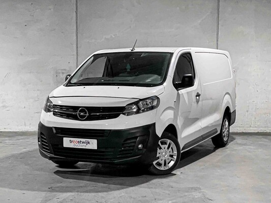 Passenger cars and commercial vehicles in Tiel