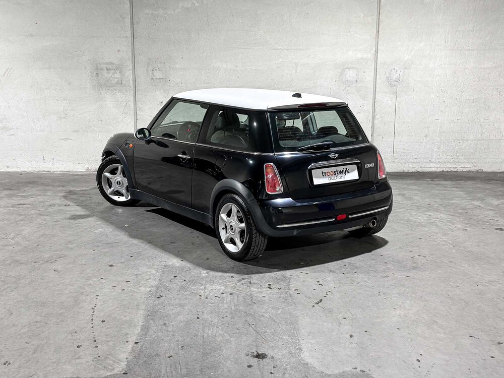 Mini 1.6 Cooper RC31 116pk 2004, ZB-260-B