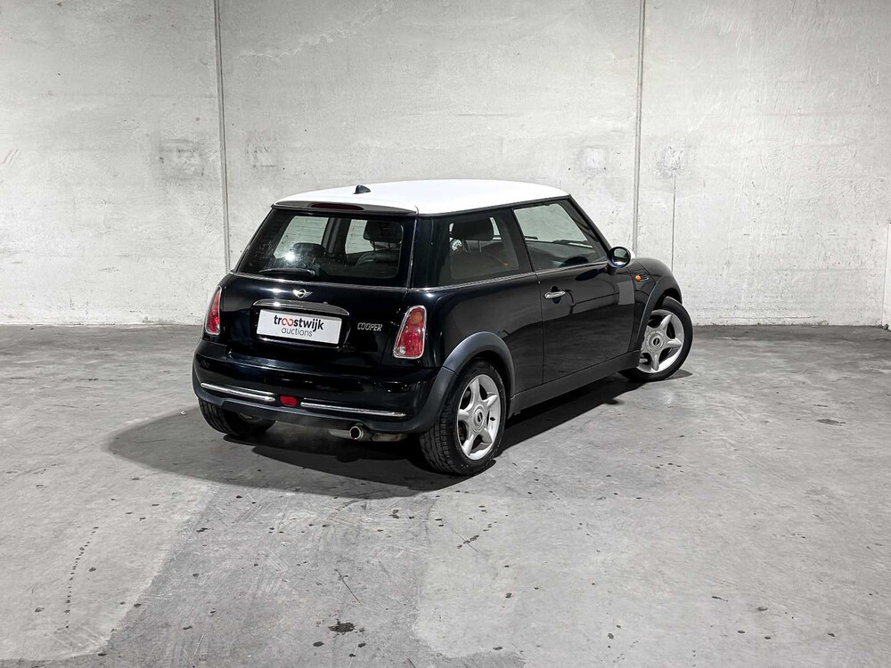 Mini 1.6 Cooper RC31 116pk 2004, ZB-260-B