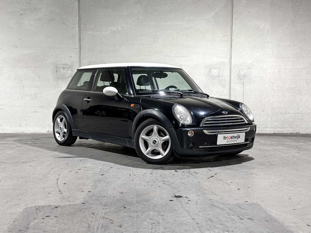 Mini 1.6 Cooper RC31 116pk 2004, ZB-260-B