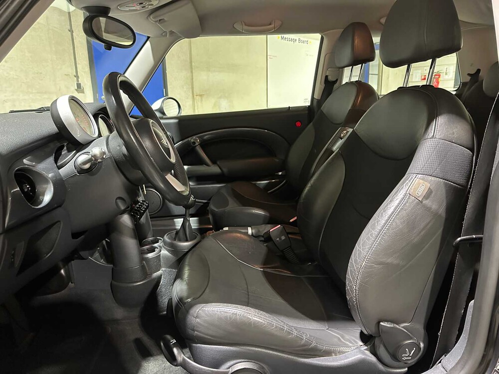 Mini 1.6 Cooper RC31 116pk 2004, ZB-260-B