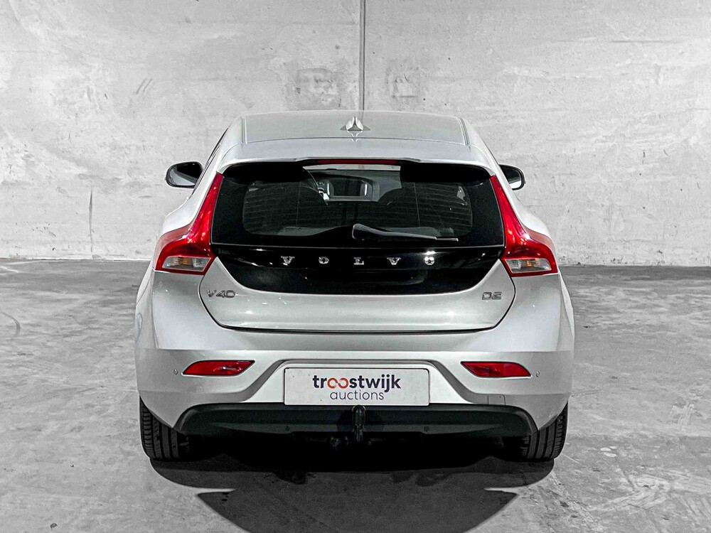 Volvo V40 2.0 D2 Momentum 120pk 2015, GH-539-N