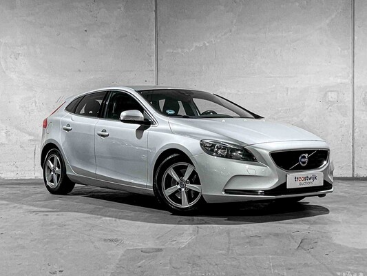 Volvo V40 2.0 D2 Momentum 120hp 2015, GH-539-N