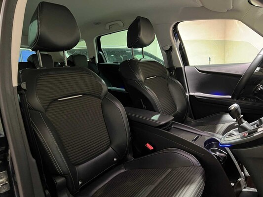 Renault Grand Scénic 1.3 TCe Intens 140hp 2020, J-265-XZ