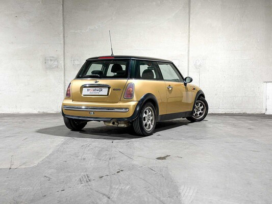 Mini 1.6 Cooper Pepper 116hp 2003, 68-LV-NN