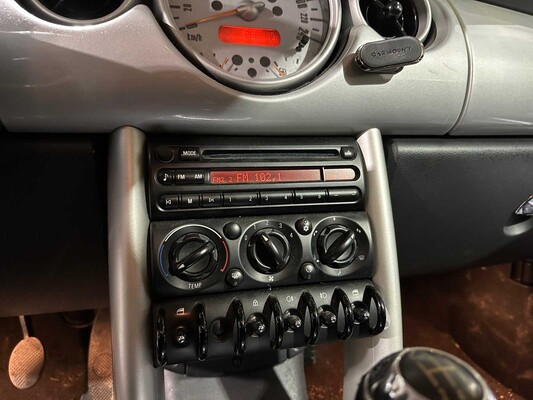 Mini 1.6 Cooper Pepper 116hp 2003, 68-LV-NN