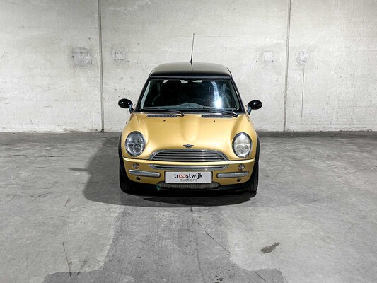 Mini 1.6 Cooper Pepper 116hp 2003, 68-LV-NN
