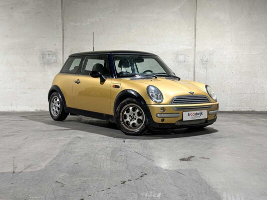 Mini 1.6 Cooper Pepper 116hp 2003, 68-LV-NN