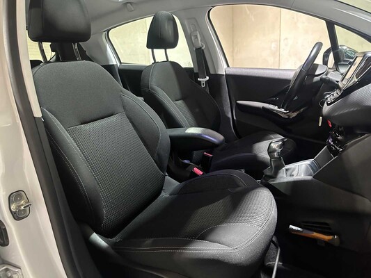Peugeot 208 1.6 BlueHDi Blue Lease Premium 99hp 2015, HS-789-P