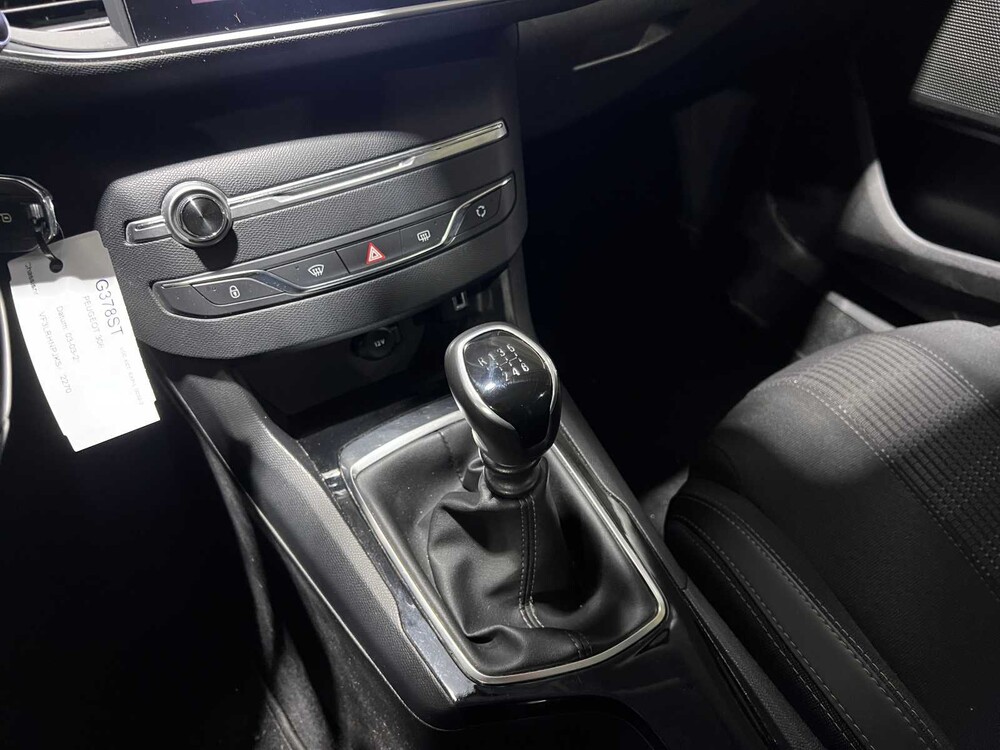 Peugeot 308 SW 1.2 PureTech Blue Lease Executive 110hp 2020, G-378-ST