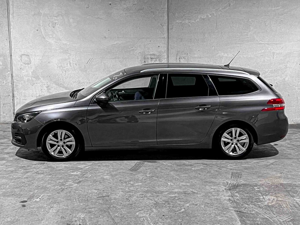 Peugeot 308 SW 1.2 PureTech Blue Lease Executive 110hp 2020, G-378-ST