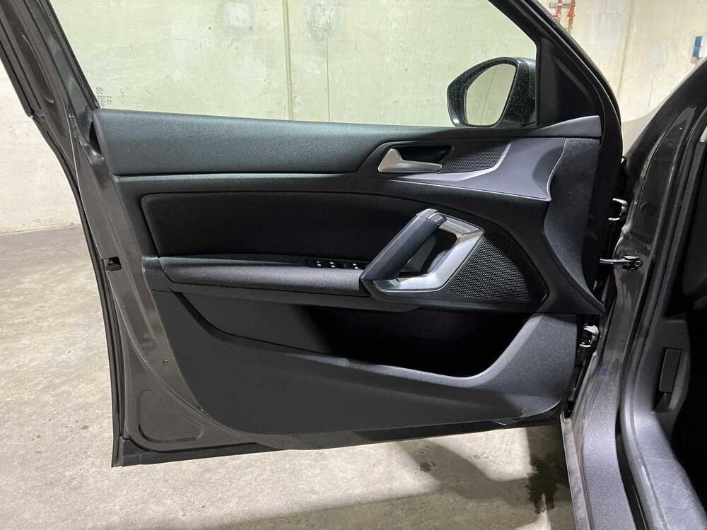 Peugeot 308 SW 1.2 PureTech Blue Lease Executive 110hp 2020, G-378-ST