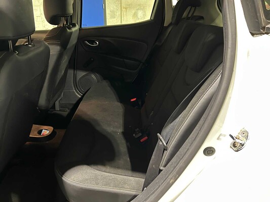 Renault Clio 0.9 TCe Expression 90hp 2015, GZ-530-J