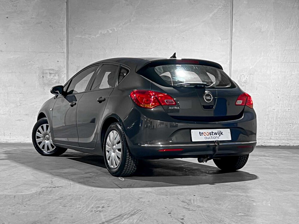 Opel Astra 1.4 Berlin 101pk 2014, 5-TDS-86