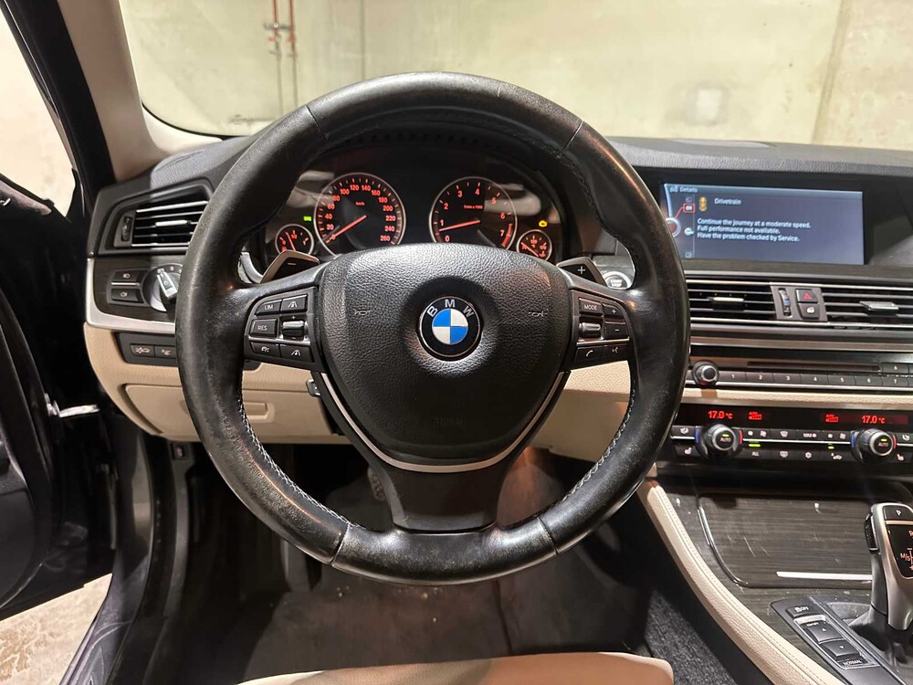 BMW 528i Touring High Executive 258hp 2011 5-Series, 55-PFG-7
