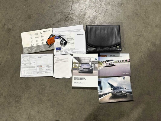BMW 528i Touring High Executive 258hp 2011 5-Series, 55-PFG-7