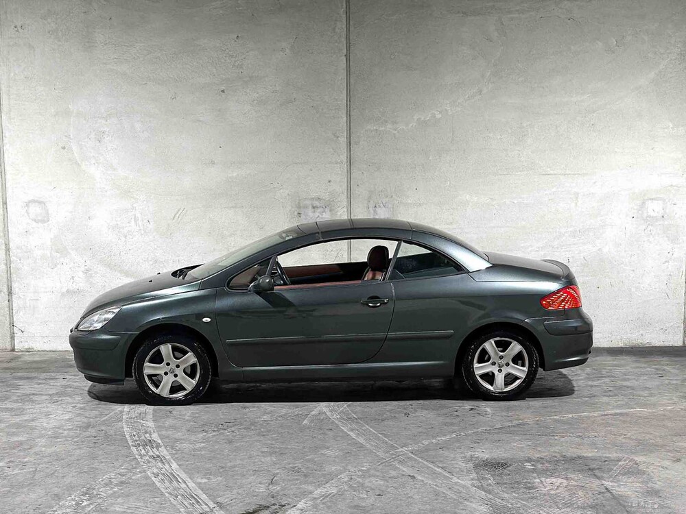 Peugeot 307 CC 2.0-16V 136pk 2005, 96-RB-DR